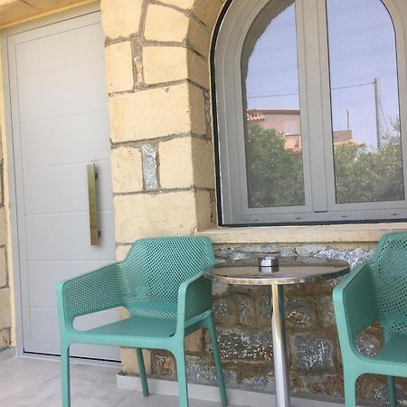 Το Πετρινο / The Petrino Apartments Ступа Экстерьер фото