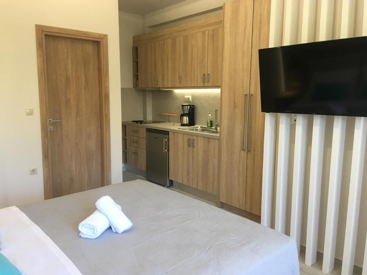 Το Πετρινο / The Petrino Apartments Ступа Экстерьер фото