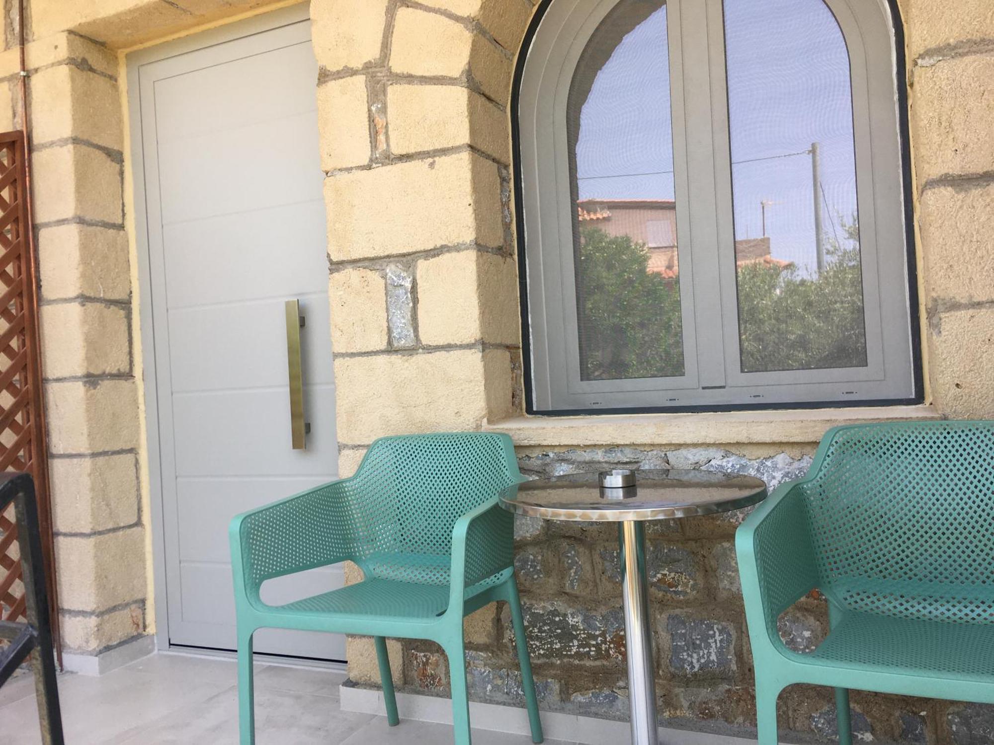 Το Πετρινο / The Petrino Apartments Ступа Экстерьер фото